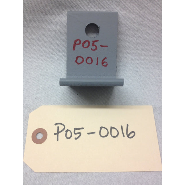 PD-0016 - PUD, Angle Clip Support for Galvanized Wire, 9/16" Dia. Hole